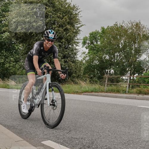 30.08.2026 - Elbe Triathlon Hamburg Michael Burmester http://msf.ph/oto/10041201 30.08.2026 14:19:13 Radfahren 148 meine-sportfotos.de