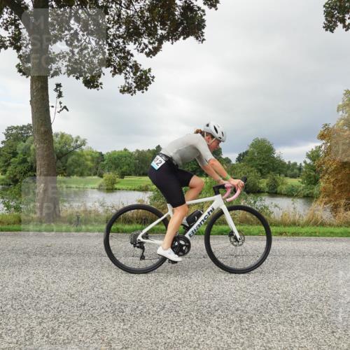 30.08.2026 - Elbe Triathlon Hamburg Michael Burmester http://msf.ph/oto/10041203 30.08.2026 11:02:48 Radfahren 1412, 1448 meine-sportfotos.de