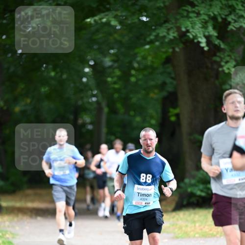 30.08.2026 - Blankeneser Heldenlauf Dr. Thomas Lammeyer http://msf.ph/oto/10041220 30.08.2026 11:16:16 Laufen 88, 4324, 4332 meine-sportfotos.de