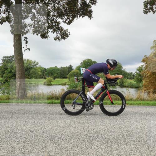 30.08.2026 - Elbe Triathlon Hamburg Michael Burmester http://msf.ph/oto/10041224 30.08.2026 11:03:02 Radfahren 1157, 1285, 1394, 1400 meine-sportfotos.de