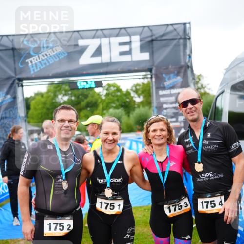 30.08.2026 - Elbe Triathlon Hamburg LAZAROV Photography http://msf.ph/oto/10041242 30.08.2026 16:18:45 Ziel  meine-sportfotos.de