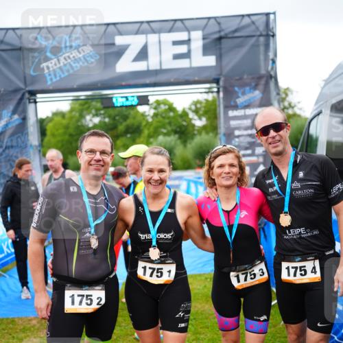 30.08.2026 - Elbe Triathlon Hamburg LAZAROV Photography http://msf.ph/oto/10041247 30.08.2026 16:18:46 Ziel  meine-sportfotos.de