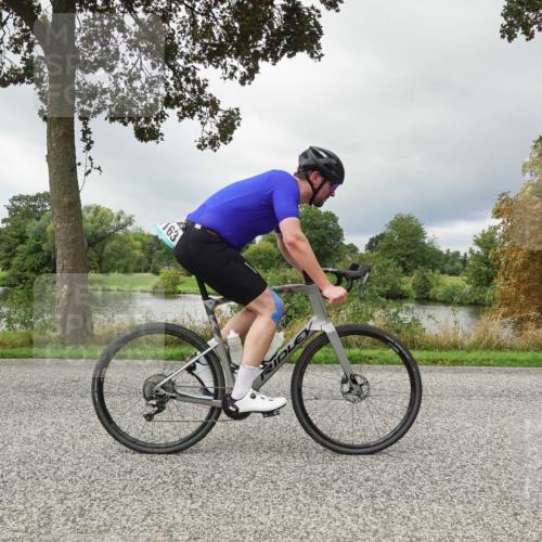 30.08.2026 - Elbe Triathlon Hamburg Michael Burmester http://msf.ph/oto/10041271 30.08.2026 11:03:44 Radfahren 1163, 1411 meine-sportfotos.de