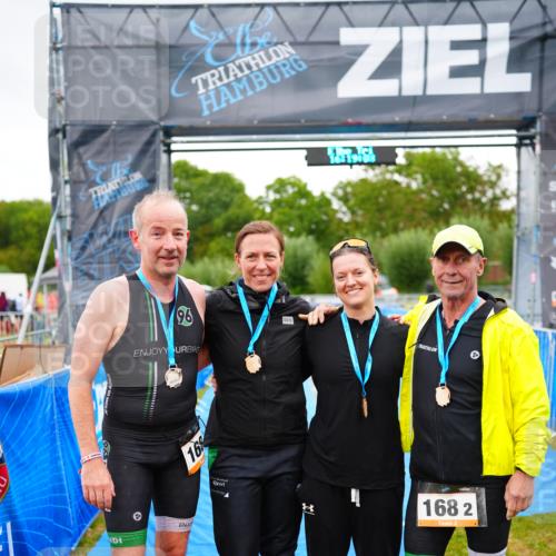 30.08.2026 - Elbe Triathlon Hamburg LAZAROV Photography http://msf.ph/oto/10041282 30.08.2026 16:19:02 Ziel  meine-sportfotos.de