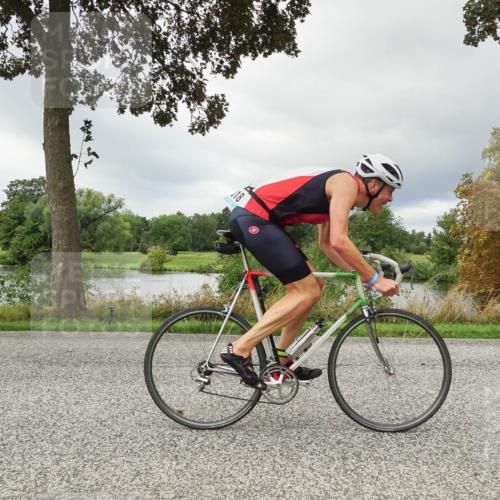30.08.2026 - Elbe Triathlon Hamburg Michael Burmester http://msf.ph/oto/10041303 30.08.2026 11:04:11 Radfahren 1227, 1313, 1318, 1334 meine-sportfotos.de