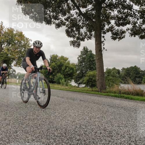 30.08.2026 - Elbe Triathlon Hamburg Michael Burmester http://msf.ph/oto/10041317 30.08.2026 09:05:37 Radfahren 207, 289, 309, 330, 502 meine-sportfotos.de