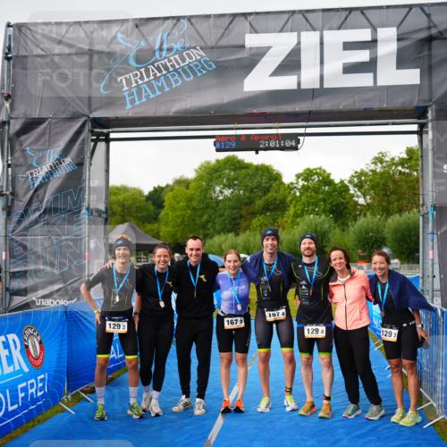 30.08.2026 - Elbe Triathlon Hamburg LAZAROV Photography http://msf.ph/oto/10041343 30.08.2026 16:20:33 Ziel  meine-sportfotos.de