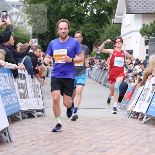 30.08.2026 - Blankeneser Heldenlauf Lena Gebhardt http://msf.ph/oto/10041348 30.08.2026 11:46:44 Ziel 2421, 2929, 4221 meine-sportfotos.de