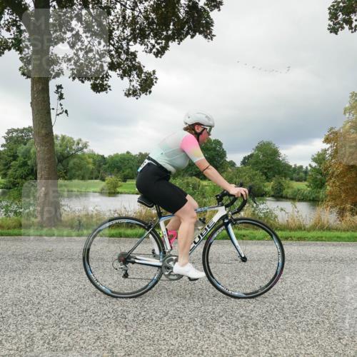 30.08.2026 - Elbe Triathlon Hamburg Michael Burmester http://msf.ph/oto/10041356 30.08.2026 11:04:54 Radfahren 801, 1391, 1425 meine-sportfotos.de