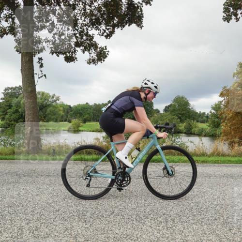 30.08.2026 - Elbe Triathlon Hamburg Michael Burmester http://msf.ph/oto/10041363 30.08.2026 11:04:56 Radfahren 801, 1391, 1425 meine-sportfotos.de