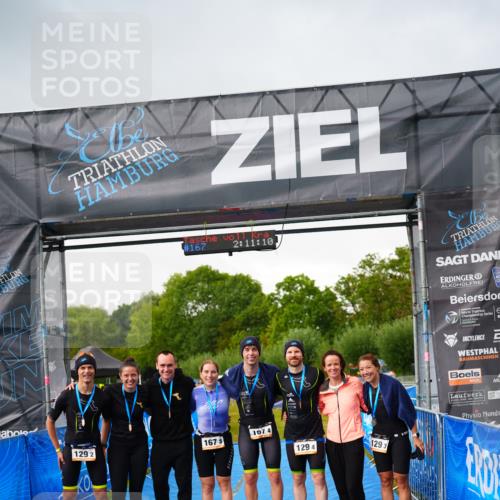 30.08.2026 - Elbe Triathlon Hamburg LAZAROV Photography http://msf.ph/oto/10041379 30.08.2026 16:20:37 Ziel  meine-sportfotos.de