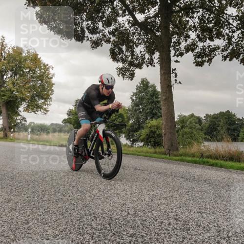 30.08.2026 - Elbe Triathlon Hamburg Michael Burmester http://msf.ph/oto/10041384 30.08.2026 09:06:05 Radfahren 213, 272, 527 meine-sportfotos.de