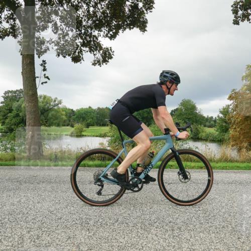 30.08.2026 - Elbe Triathlon Hamburg Michael Burmester http://msf.ph/oto/10041400 30.08.2026 11:05:25 Radfahren 1266, 1387, 1396 meine-sportfotos.de