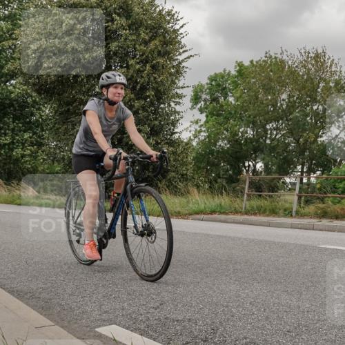 30.08.2026 - Elbe Triathlon Hamburg Michael Burmester http://msf.ph/oto/10041417 30.08.2026 14:20:43 Radfahren 141, 149 meine-sportfotos.de