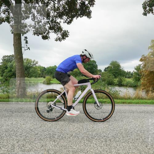 30.08.2026 - Elbe Triathlon Hamburg Michael Burmester http://msf.ph/oto/10041433 30.08.2026 11:05:50 Radfahren 518, 894, 1177, 1307, 1341, 1346, 1451 meine-sportfotos.de