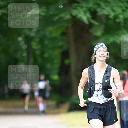 30.08.2026 - Blankeneser Heldenlauf Dr. Thomas Lammeyer http://msf.ph/oto/10041453 30.08.2026 11:16:30 Laufen 4015 meine-sportfotos.de