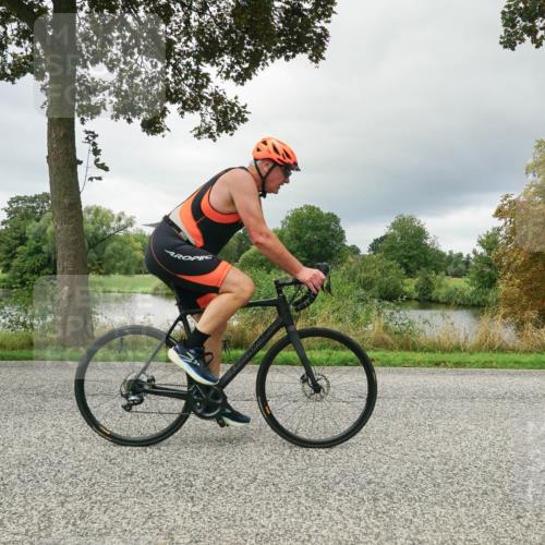 30.08.2026 - Elbe Triathlon Hamburg Michael Burmester http://msf.ph/oto/10041620 30.08.2026 11:07:46 Radfahren 1300, 1354, 1364, 1386, 1417, 1438, 1578 meine-sportfotos.de