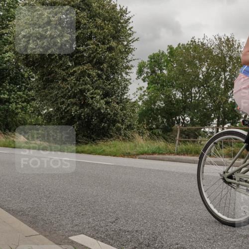 30.08.2026 - Elbe Triathlon Hamburg Michael Burmester http://msf.ph/oto/10041629 30.08.2026 14:22:26 Radfahren 133, 142, 153 meine-sportfotos.de