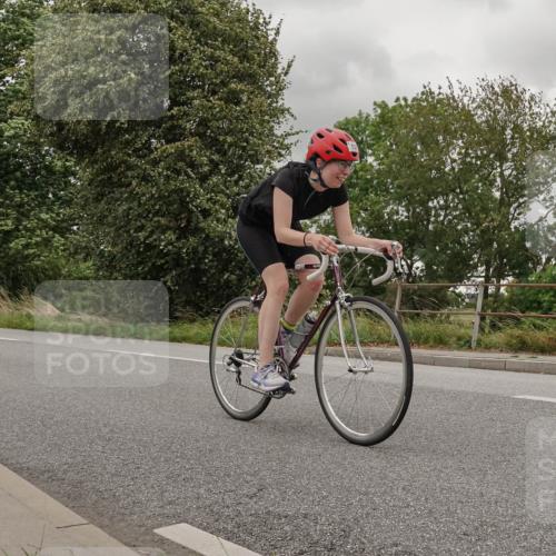 30.08.2026 - Elbe Triathlon Hamburg Michael Burmester http://msf.ph/oto/10041641 30.08.2026 14:22:28 Radfahren 133, 142, 153 meine-sportfotos.de