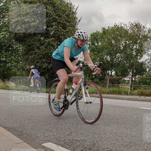 30.08.2026 - Elbe Triathlon Hamburg Michael Burmester http://msf.ph/oto/10041657 30.08.2026 14:22:31 Radfahren 142, 153 meine-sportfotos.de
