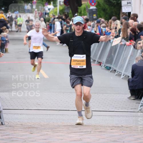 30.08.2026 - Blankeneser Heldenlauf Lena Gebhardt http://msf.ph/oto/10041673 30.08.2026 11:47:04 Ziel 2265 meine-sportfotos.de