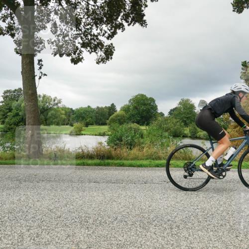 30.08.2026 - Elbe Triathlon Hamburg Michael Burmester http://msf.ph/oto/10041676 30.08.2026 11:08:12 Radfahren 1135, 1277, 1310, 1311, 1398, 1399, 1410, 1432 meine-sportfotos.de