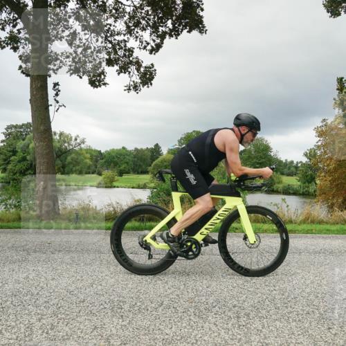 30.08.2026 - Elbe Triathlon Hamburg Michael Burmester http://msf.ph/oto/10041683 30.08.2026 11:08:16 Radfahren 1277, 1310, 1311, 1398 meine-sportfotos.de