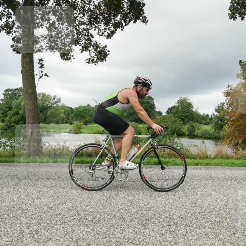 30.08.2026 - Elbe Triathlon Hamburg Michael Burmester http://msf.ph/oto/10041699 30.08.2026 11:08:40 Radfahren 906, 1258, 1516, 1516 meine-sportfotos.de