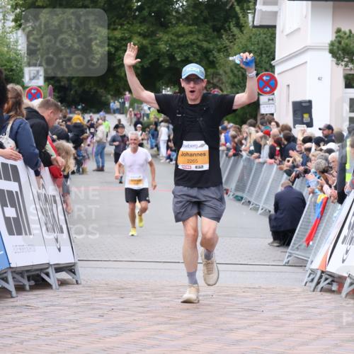 30.08.2026 - Blankeneser Heldenlauf Lena Gebhardt http://msf.ph/oto/10041704 30.08.2026 11:47:06 Ziel 2265 meine-sportfotos.de