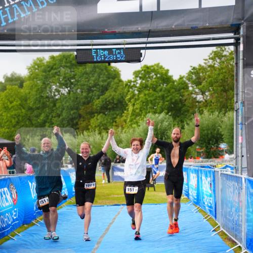 30.08.2026 - Elbe Triathlon Hamburg LAZAROV Photography http://msf.ph/oto/10041705 30.08.2026 16:23:52 Ziel  meine-sportfotos.de