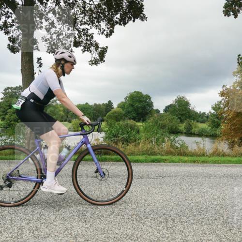 30.08.2026 - Elbe Triathlon Hamburg Michael Burmester http://msf.ph/oto/10041706 30.08.2026 11:08:42 Radfahren 906, 1258, 1516, 1516 meine-sportfotos.de
