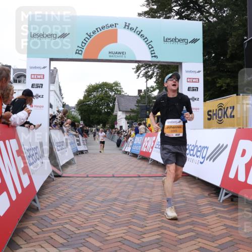 30.08.2026 - Blankeneser Heldenlauf Lena Gebhardt http://msf.ph/oto/10041733 30.08.2026 11:47:09 Ziel 2265, 2415 meine-sportfotos.de