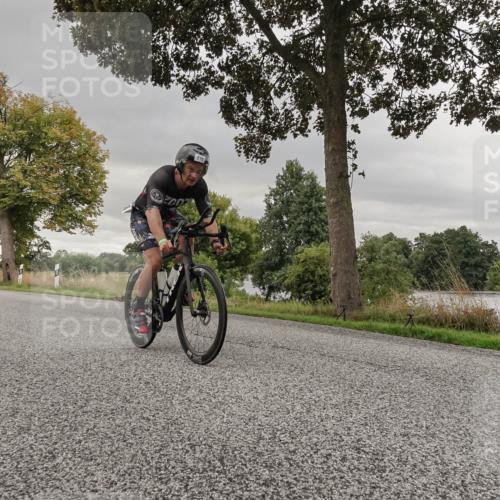30.08.2026 - Elbe Triathlon Hamburg Michael Burmester http://msf.ph/oto/10041759 30.08.2026 09:09:51 Radfahren 397, 916 meine-sportfotos.de