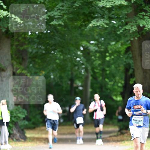 30.08.2026 - Blankeneser Heldenlauf Dr. Thomas Lammeyer http://msf.ph/oto/10041794 30.08.2026 11:16:58 Laufen 4036, 1 meine-sportfotos.de