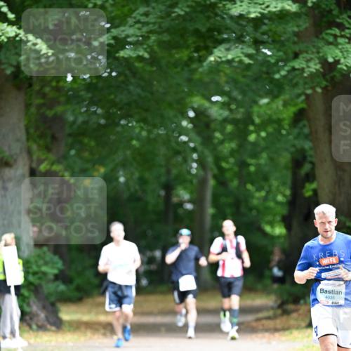 30.08.2026 - Blankeneser Heldenlauf Dr. Thomas Lammeyer http://msf.ph/oto/10041801 30.08.2026 11:16:58 Laufen 4036 meine-sportfotos.de