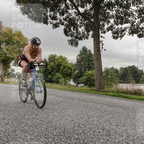 30.08.2026 - Elbe Triathlon Hamburg Michael Burmester http://msf.ph/oto/10041837 30.08.2026 09:10:22 Radfahren 227, 294, 313 meine-sportfotos.de