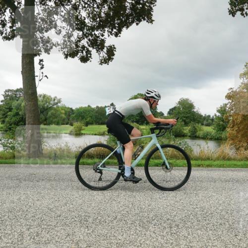 30.08.2026 - Elbe Triathlon Hamburg Michael Burmester http://msf.ph/oto/10041840 30.08.2026 11:10:56 Radfahren 1174, 1518, 1518 meine-sportfotos.de