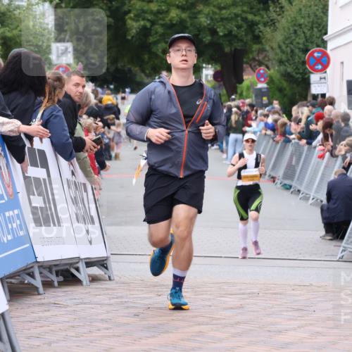 30.08.2026 - Blankeneser Heldenlauf Lena Gebhardt http://msf.ph/oto/10041853 30.08.2026 11:47:18 Ziel 2266, 2415 meine-sportfotos.de