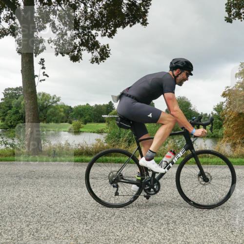 30.08.2026 - Elbe Triathlon Hamburg Michael Burmester http://msf.ph/oto/10041860 30.08.2026 11:11:53 Radfahren 1270, 1274, 1429, 1456, 1563 meine-sportfotos.de