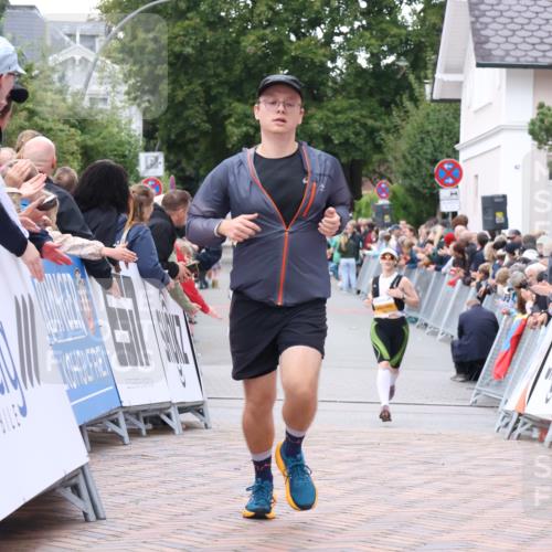 30.08.2026 - Blankeneser Heldenlauf Lena Gebhardt http://msf.ph/oto/10041868 30.08.2026 11:47:19 Ziel 2266, 2415 meine-sportfotos.de