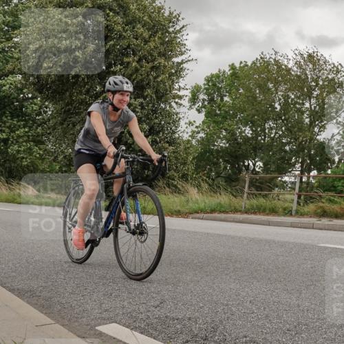30.08.2026 - Elbe Triathlon Hamburg Michael Burmester http://msf.ph/oto/10041886 30.08.2026 14:27:02 Radfahren 141 meine-sportfotos.de