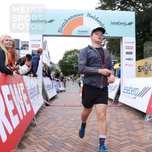 30.08.2026 - Blankeneser Heldenlauf Lena Gebhardt http://msf.ph/oto/10041910 30.08.2026 11:47:21 Ziel 2266, 2415, 2924 meine-sportfotos.de