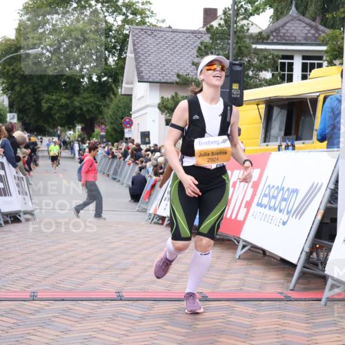 30.08.2026 - Blankeneser Heldenlauf Lena Gebhardt http://msf.ph/oto/10041952 30.08.2026 11:47:24 Ziel 2266, 2924 meine-sportfotos.de