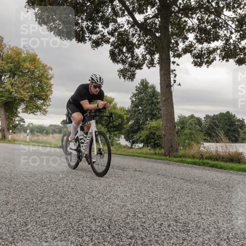 30.08.2026 - Elbe Triathlon Hamburg Michael Burmester http://msf.ph/oto/10041958 30.08.2026 09:11:10 Radfahren 206, 232, 252, 349, 357, 480 meine-sportfotos.de