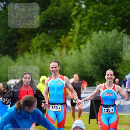 30.08.2026 - Elbe Triathlon Hamburg LAZAROV Photography http://msf.ph/oto/10041990 30.08.2026 16:25:52 Ziel  meine-sportfotos.de