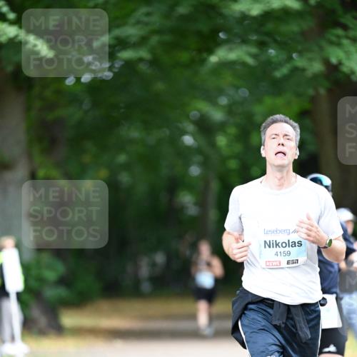 30.08.2026 - Blankeneser Heldenlauf Dr. Thomas Lammeyer http://msf.ph/oto/10042001 30.08.2026 11:17:07 Laufen 92, 4159 meine-sportfotos.de