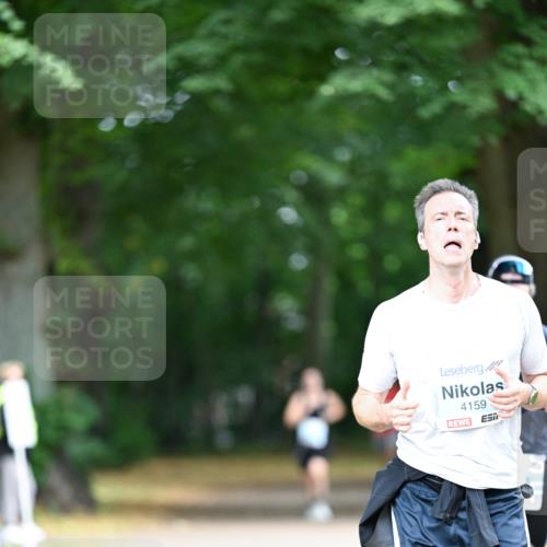 30.08.2026 - Blankeneser Heldenlauf Dr. Thomas Lammeyer http://msf.ph/oto/10042006 30.08.2026 11:17:07 Laufen 4192, 4159 meine-sportfotos.de
