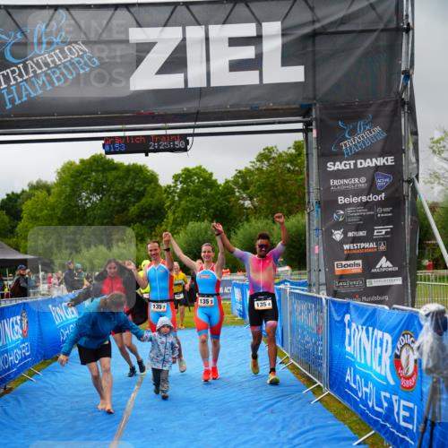 30.08.2026 - Elbe Triathlon Hamburg LAZAROV Photography http://msf.ph/oto/10042008 30.08.2026 16:25:54 Ziel  meine-sportfotos.de