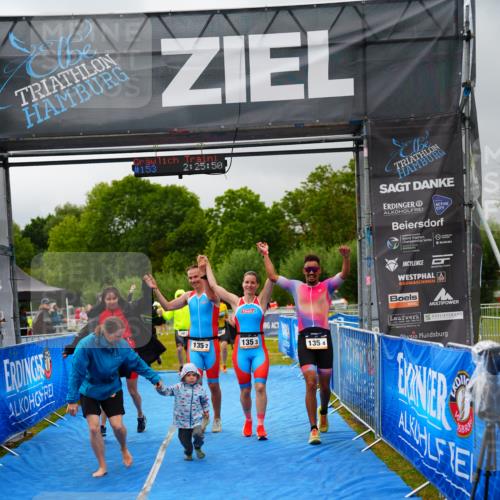 30.08.2026 - Elbe Triathlon Hamburg LAZAROV Photography http://msf.ph/oto/10042020 30.08.2026 16:25:54 Ziel  meine-sportfotos.de