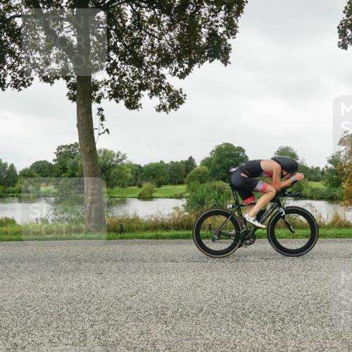 30.08.2026 - Elbe Triathlon Hamburg Michael Burmester http://msf.ph/oto/10042076 30.08.2026 12:22:10 Radfahren 1740 meine-sportfotos.de